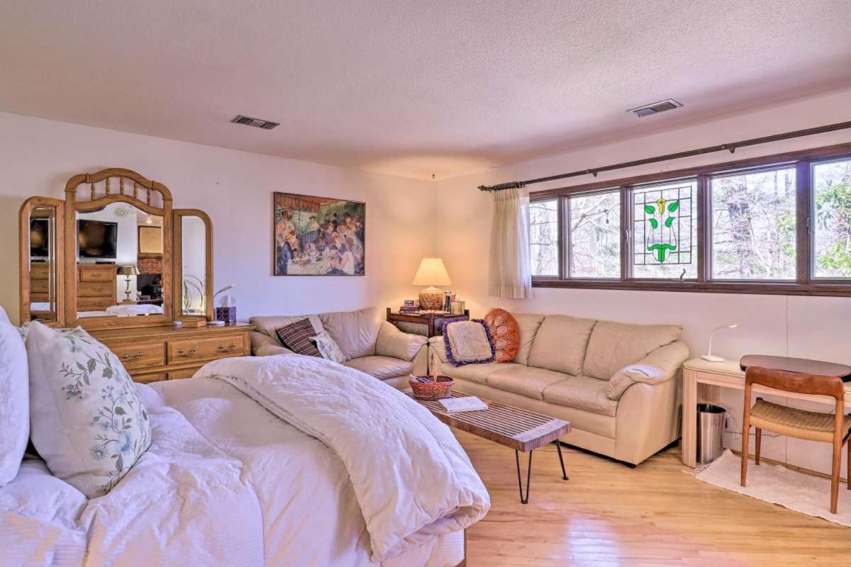 Studio Apartment With Kitchen Very Close To Wcu - Non Smoking & No Pets Sylva Exterior foto