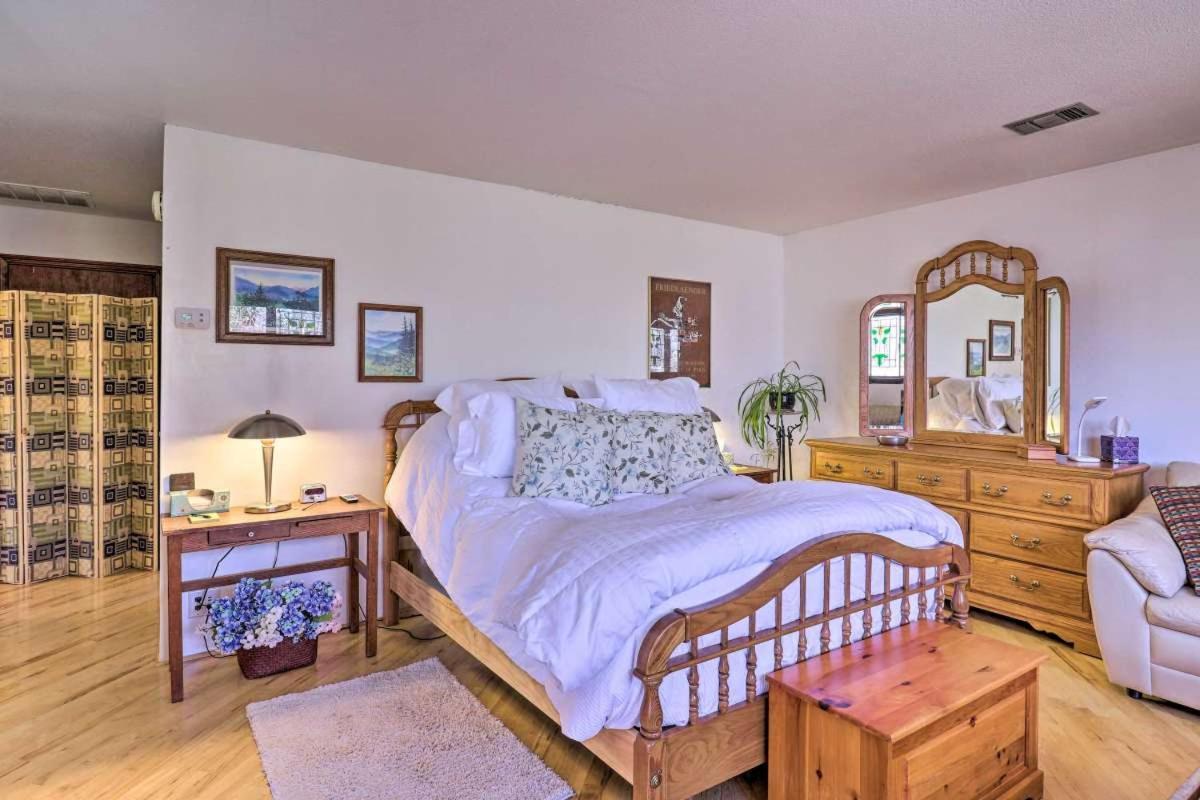 Studio Apartment With Kitchen Very Close To Wcu - Non Smoking & No Pets Sylva Exterior foto